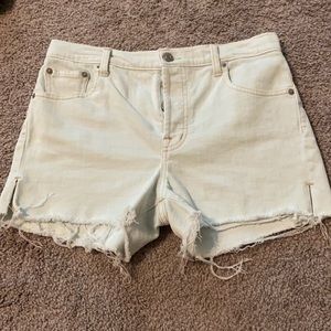 Gap Shorts